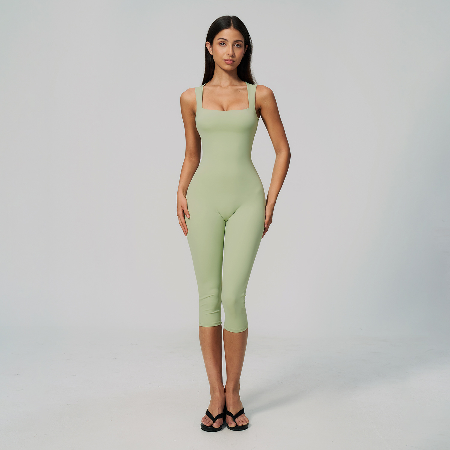 China Activewear Manufacturer Custom Logo Yoga Wear Fitness Apparel Manufacturer Activewear Jumpsuit...