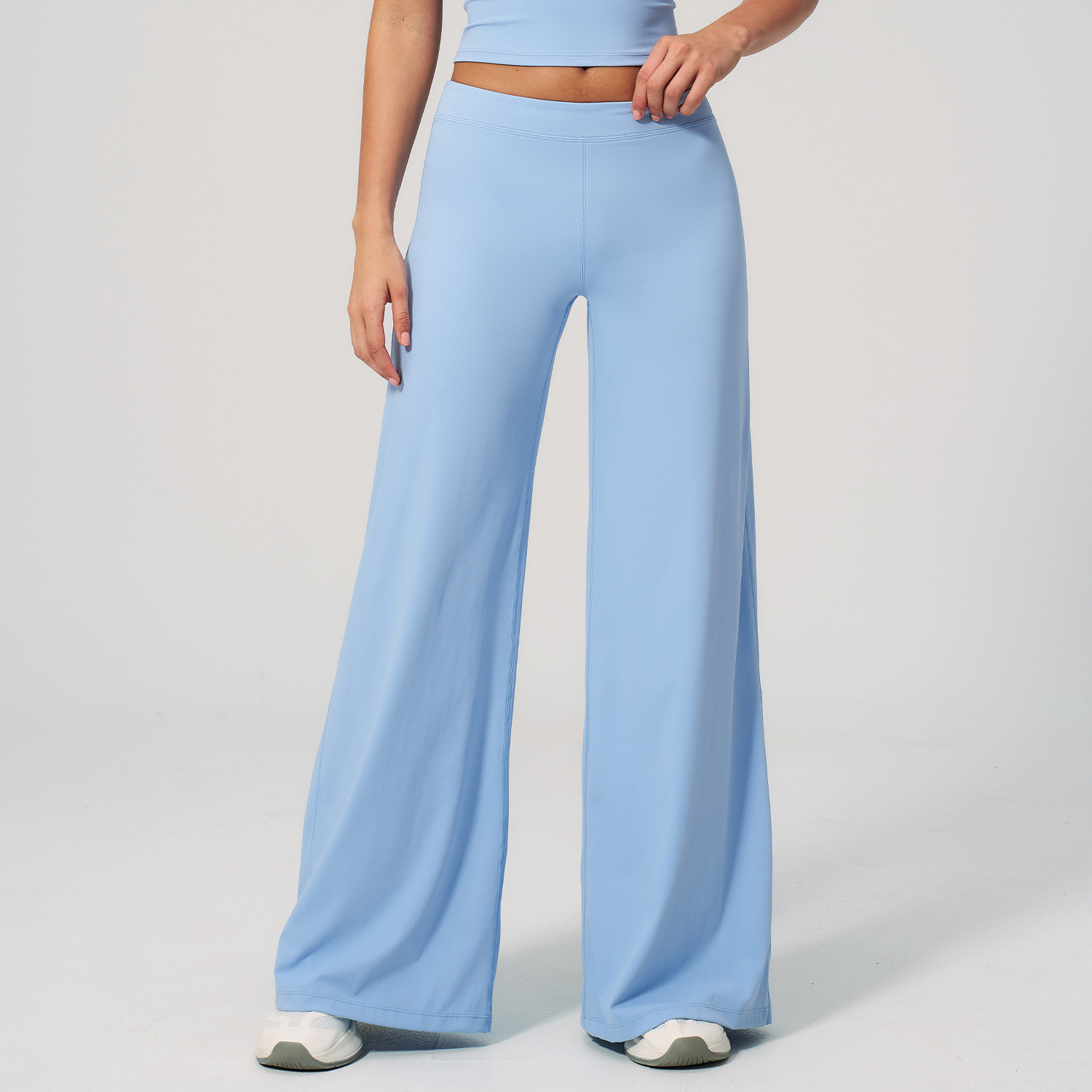China Activewear Manufacturer Minimalist Activewear Wholesale Sportswear Apparel Athletic Pants Gym ...