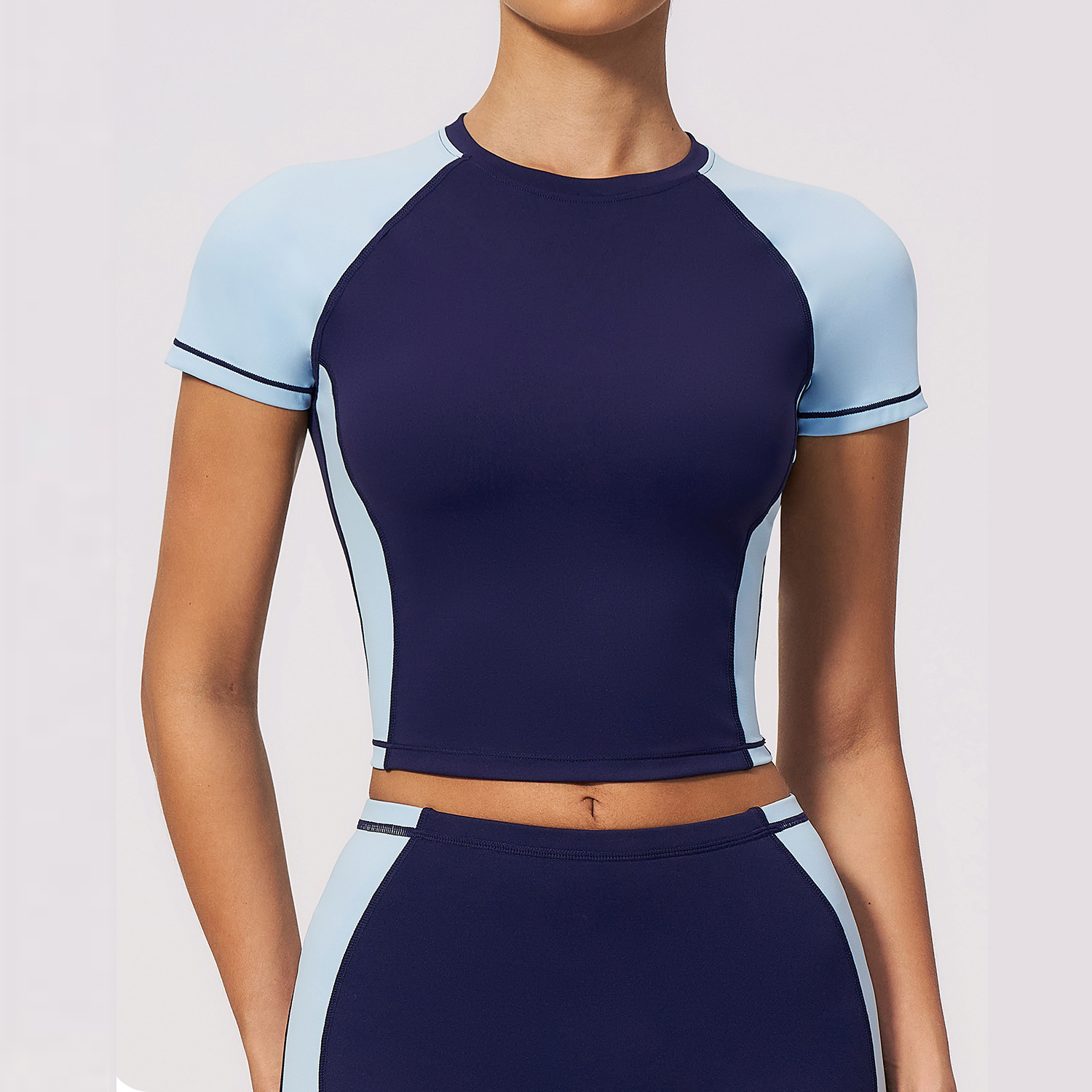 Premium Yoga Wear Women’s Gym Clothing Suppliers Fitness T-Shirts