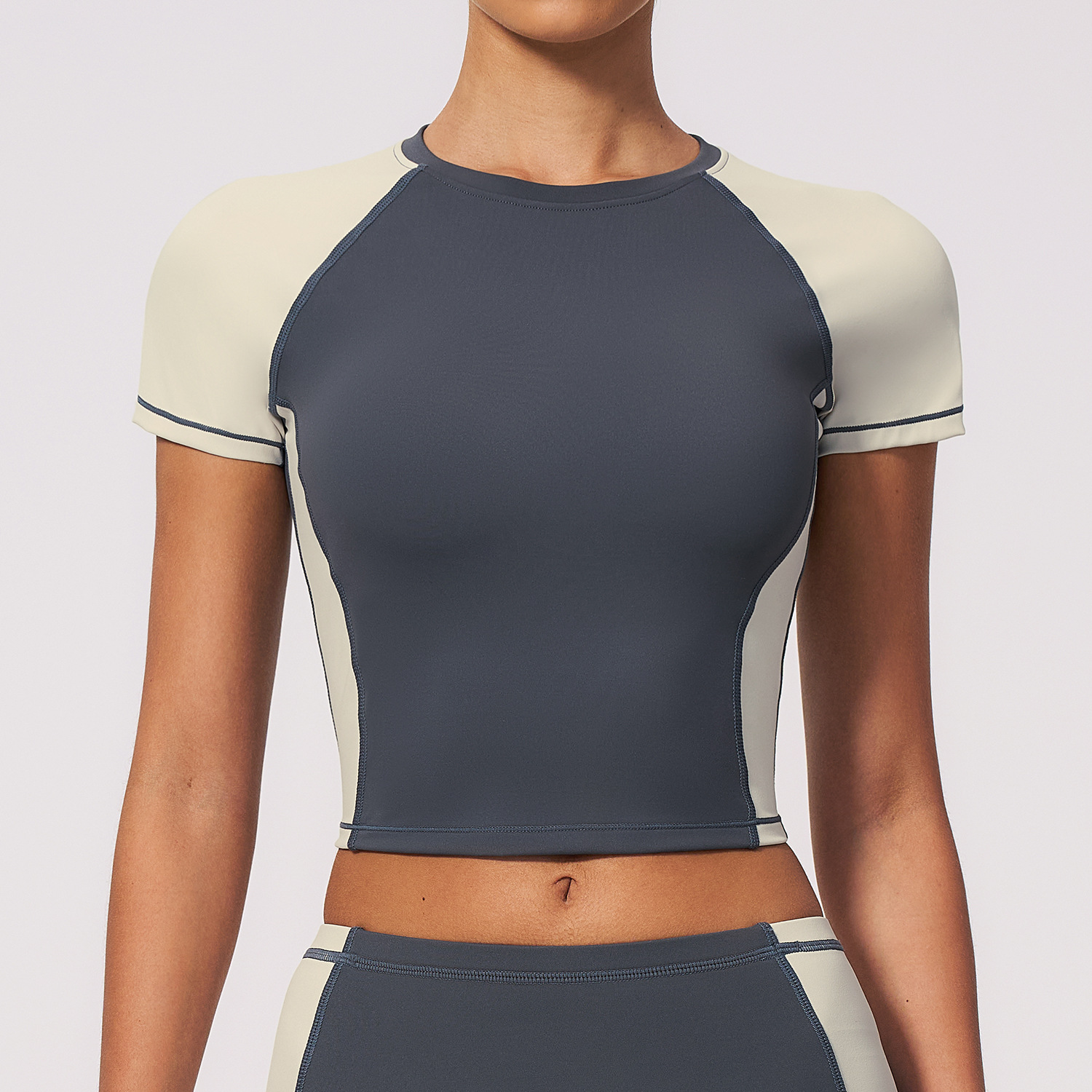 Premium Yoga Wear Women’s Gym Clothing Suppliers Fitness T-Shirts