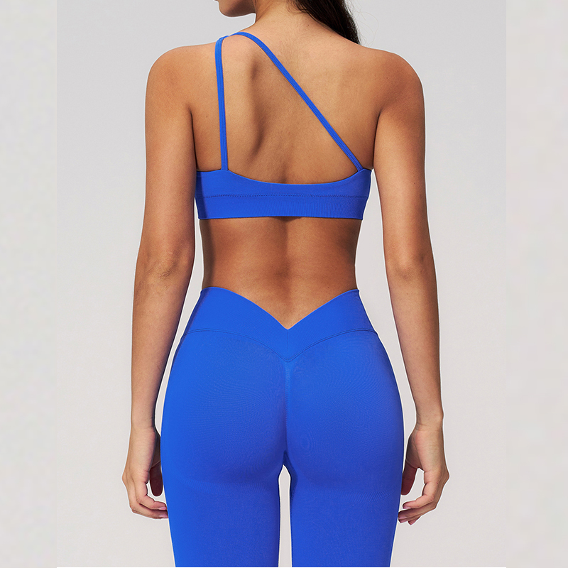 Low MOQ Yoga Wear Personalised Gym Design Assistance For Teams Activewear Bras