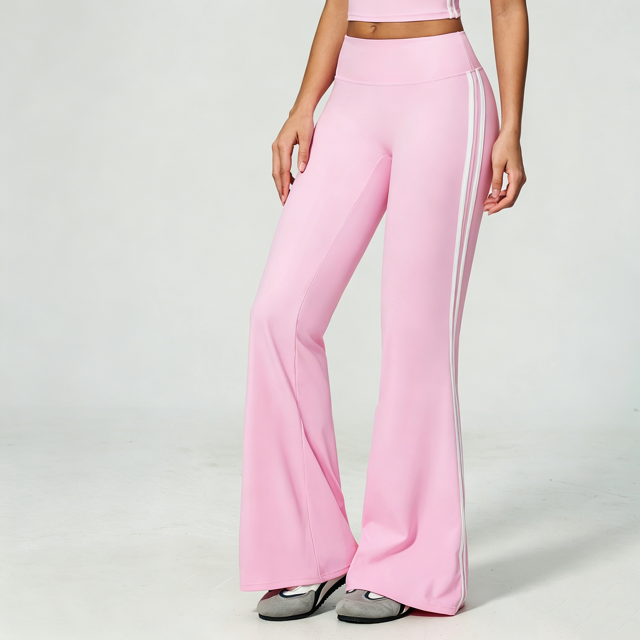 Sports Women’s Workout Clothes Supplier Soft Fabric Yoga Pants