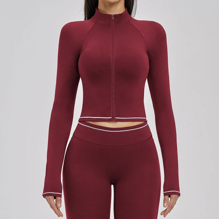 Yoga Wear for Startup Brands Custom Logo Yoga Wear Fitness Clothing Lightweight Jacket